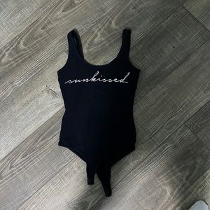 Black sun kissed bodysuit size S